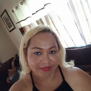 Meet your Posher, Veronica